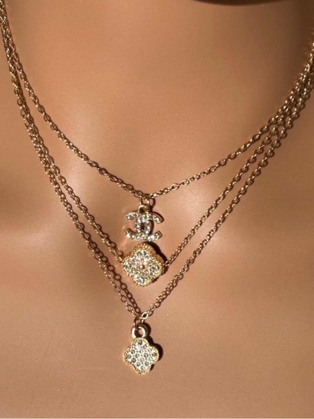 Trendy Fashion Jewelry Gold Tone Layered Clover-Rhinestones Charm Necklace NEW
